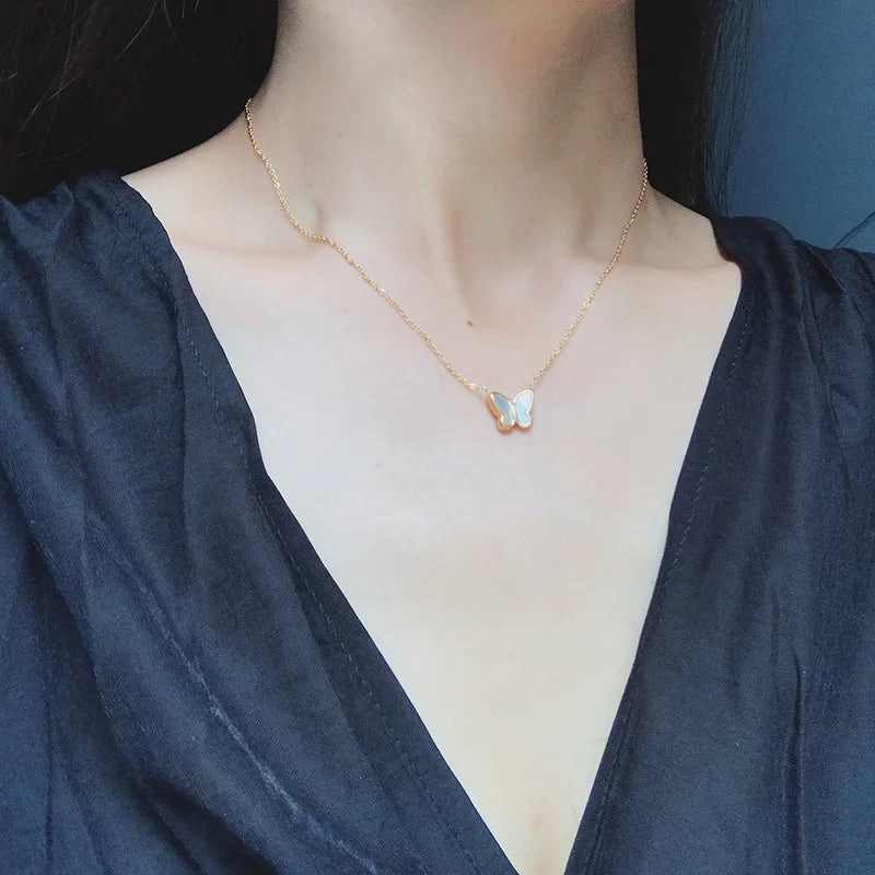 Korean-Style Acrylic Butterfly Necklace – Elegant Gold-Tone Pendant for Women