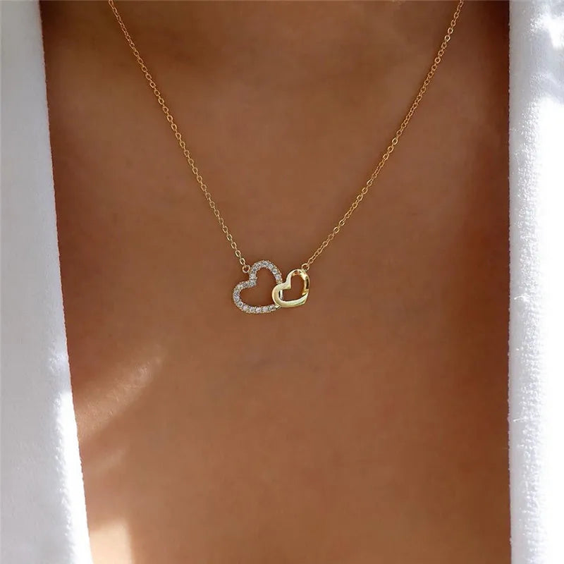 Delicate Heart Pendant Necklace – Gold Clavicle Chain with Exquisite Crystal Zircon