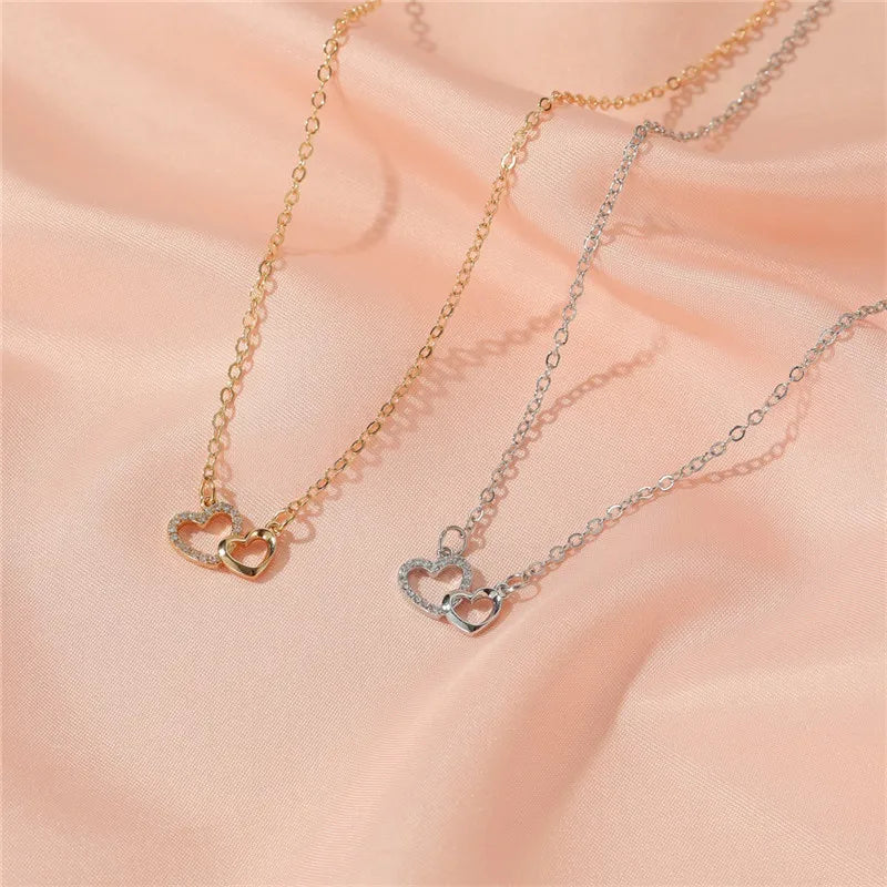 Delicate Heart Pendant Necklace – Gold Clavicle Chain with Exquisite Crystal Zircon