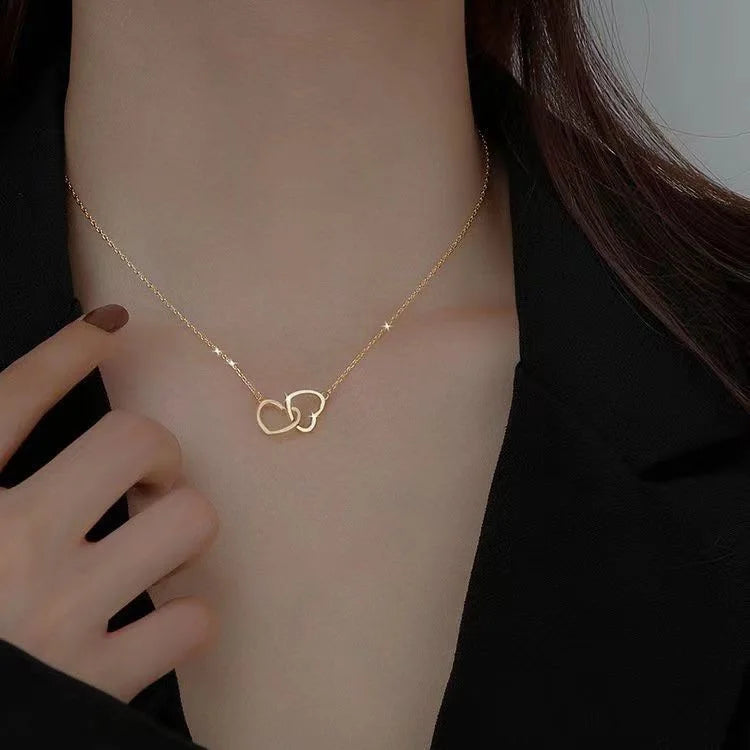 Korean-Style Acrylic Butterfly Necklace – Elegant Gold-Tone Pendant for Women